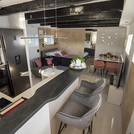 Lenox Apartamento *