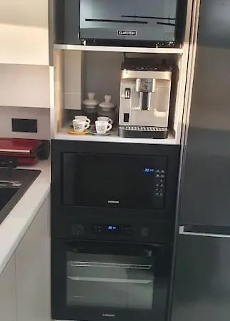 Lenox Apartament *