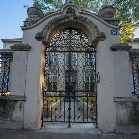 Lenox Rijeka
